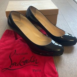 Christian Louboutin 85mm black patent pump size 41